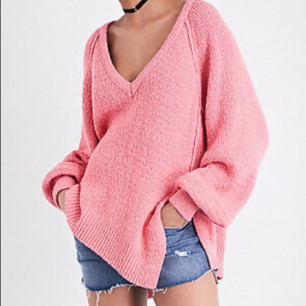 Free People West Coast Asymmetrical
Knit V Neck Pullover Sweater